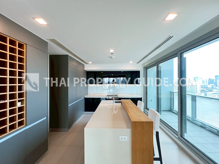 Condominium in Sathorn 