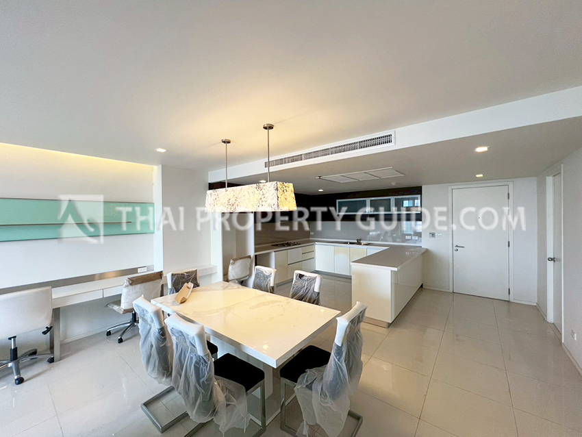 Condominium in Sathorn 
