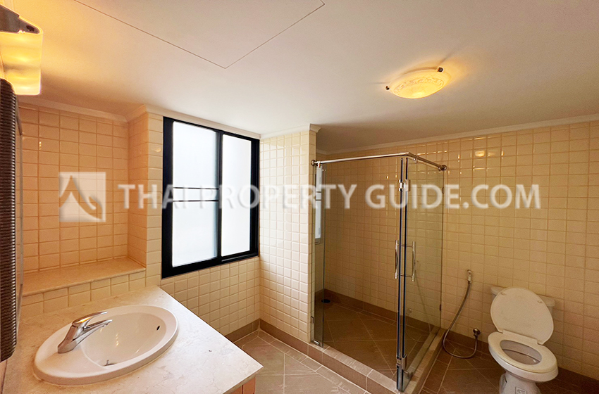 Condominium in Sukhumvit 