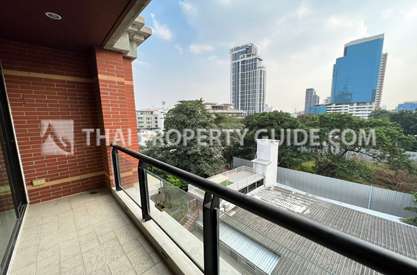 Condominium in Sukhumvit 