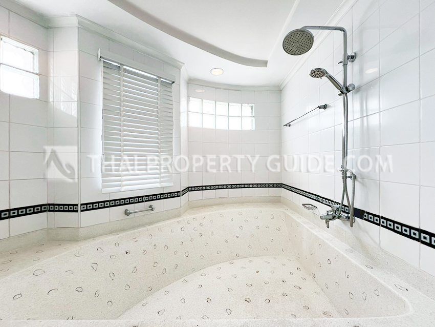 Condominium in Sukhumvit 