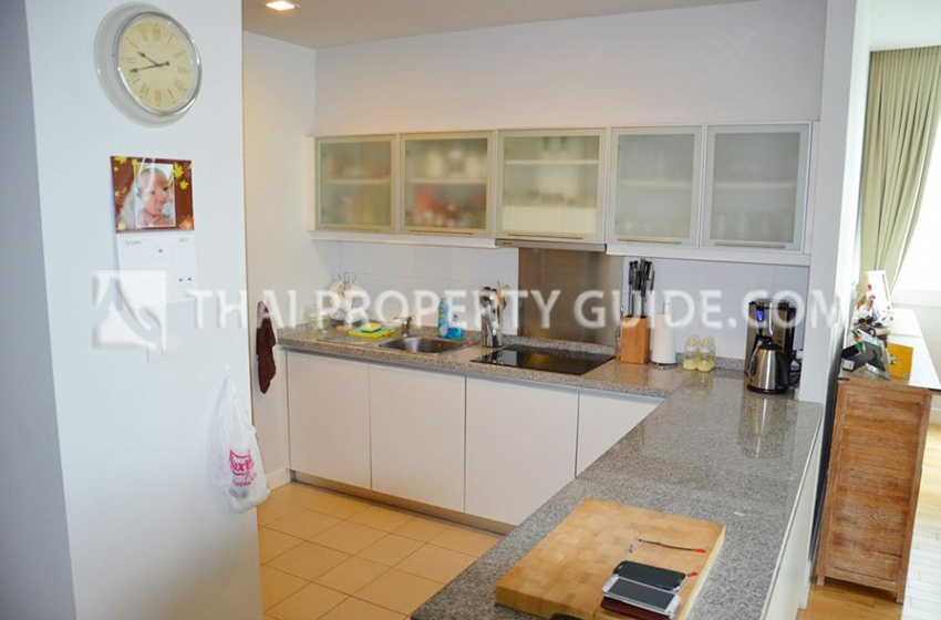Condominium in Sukhumvit : Millennium Residence 