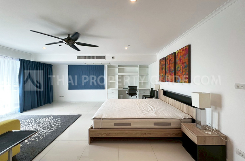 Condominium in Sukhumvit 