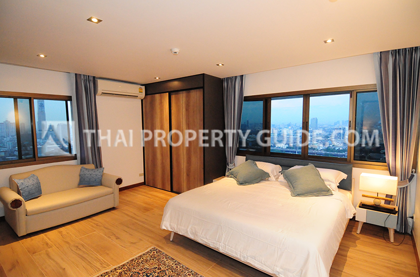 Condominium in Sukhumvit 