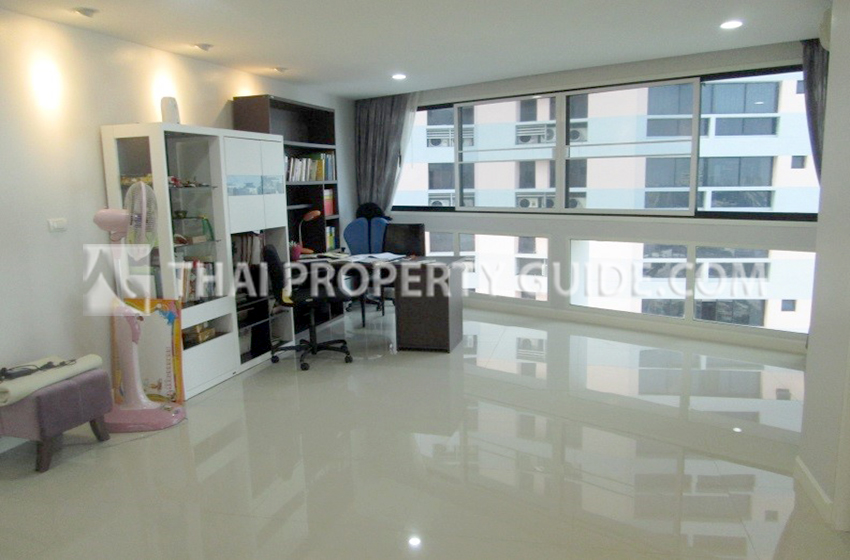 Condominium in Sukhumvit 