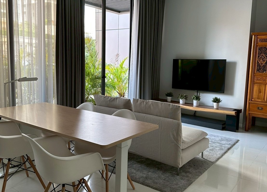 Condominium in Sukhumvit : Vittorio Condominium at Sukhumvit 39 