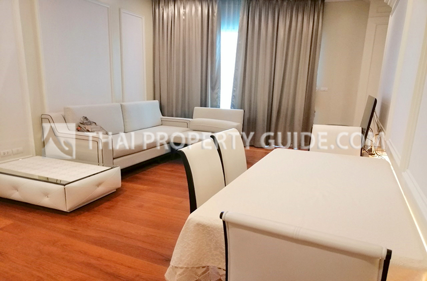 Condominium in Sukhumvit : Bright Sukhumvit 24 