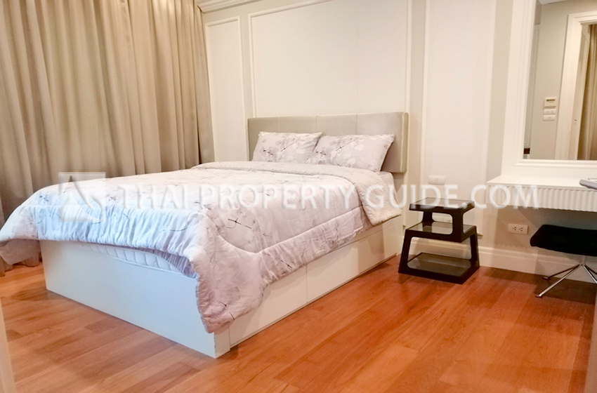 Condominium in Sukhumvit : Bright Sukhumvit 24 
