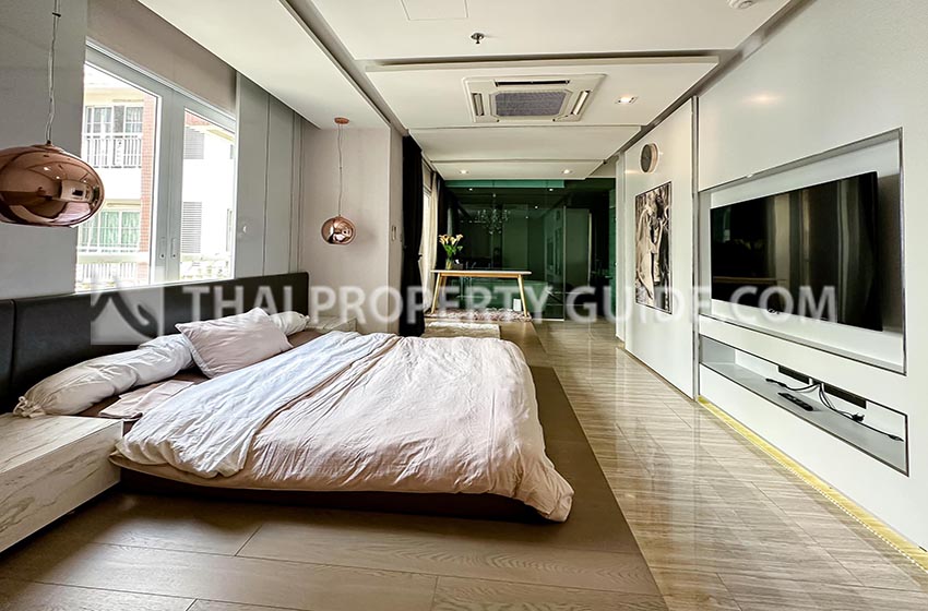 Condominium in Sukhumvit 