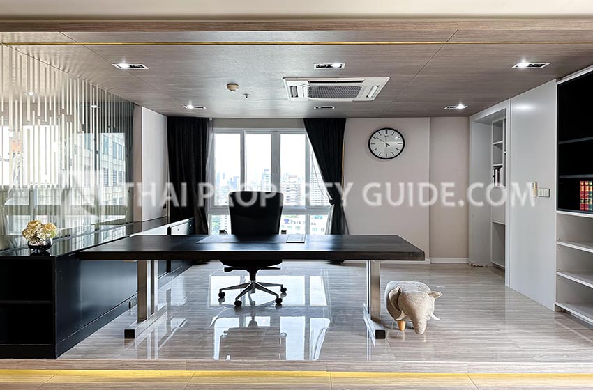 Condominium in Sukhumvit 