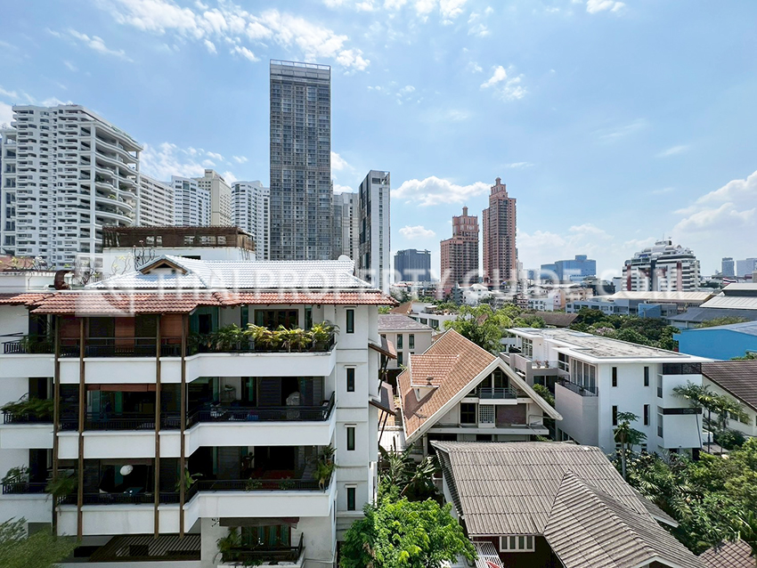 Condominium in Sukhumvit 