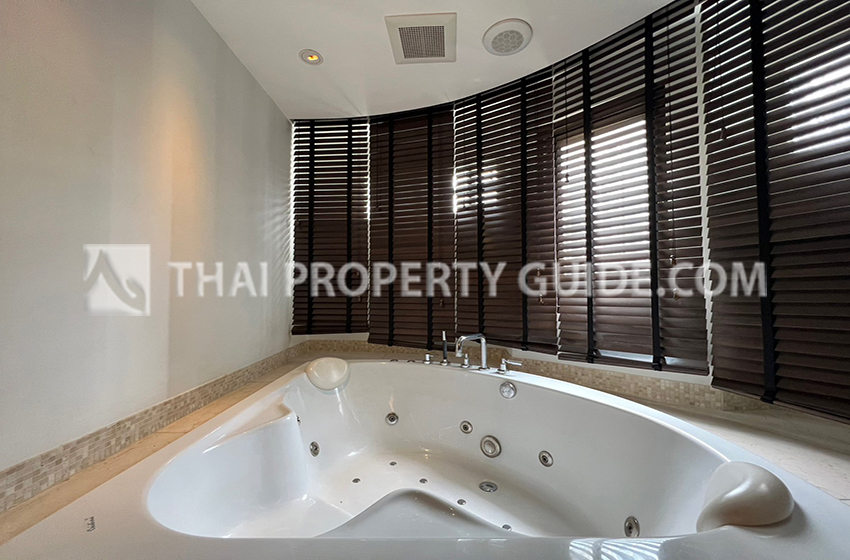 Condominium in Sukhumvit 