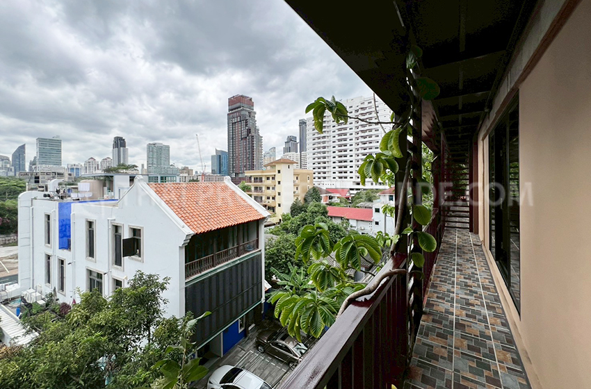 Condominium in Sukhumvit 