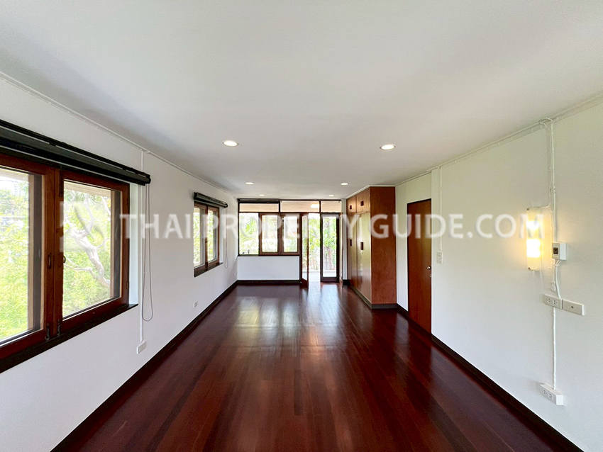House in Sathorn 