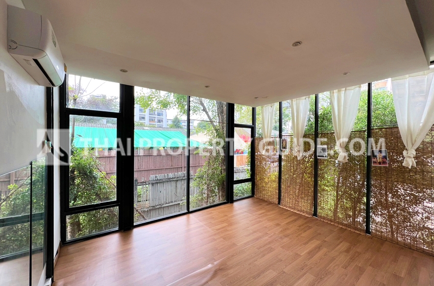 House in Sukhumvit 