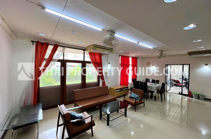 House in Sukhumvit 