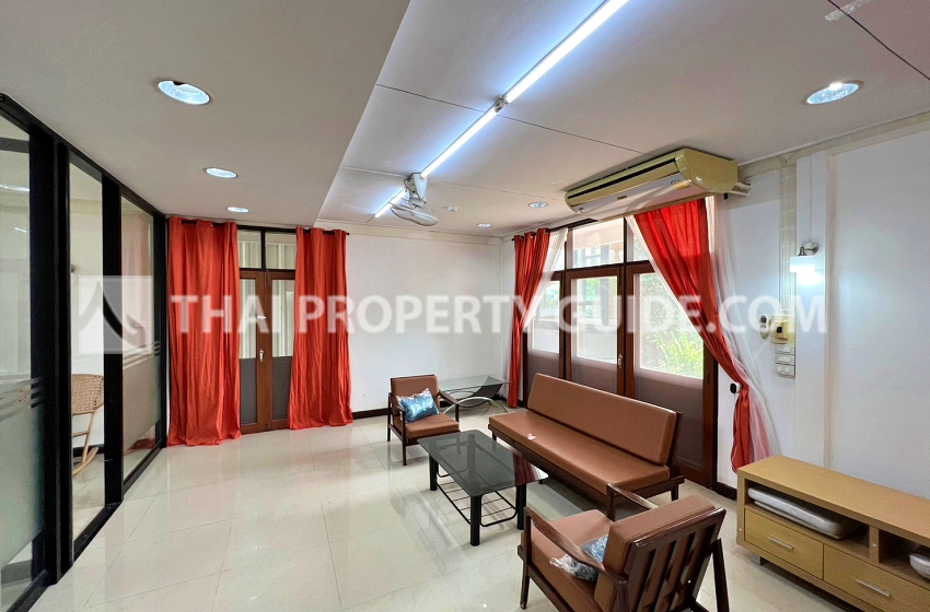 House in Sukhumvit 