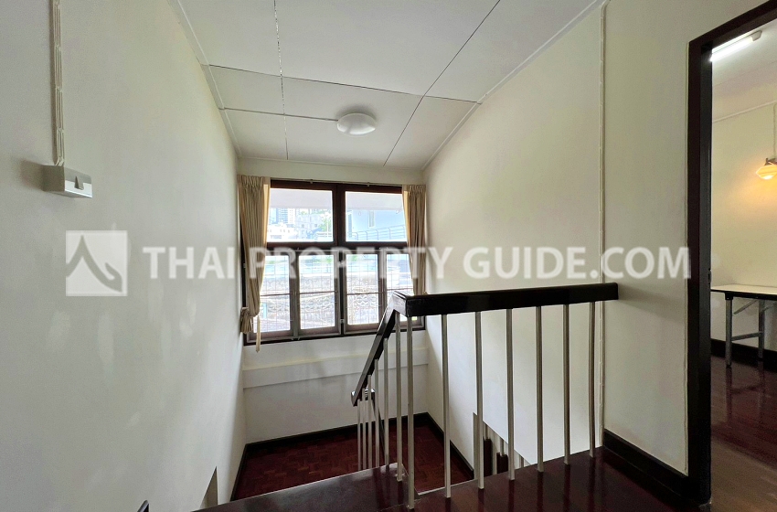 House in Sukhumvit 