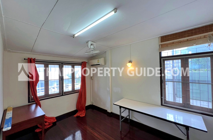 House in Sukhumvit 