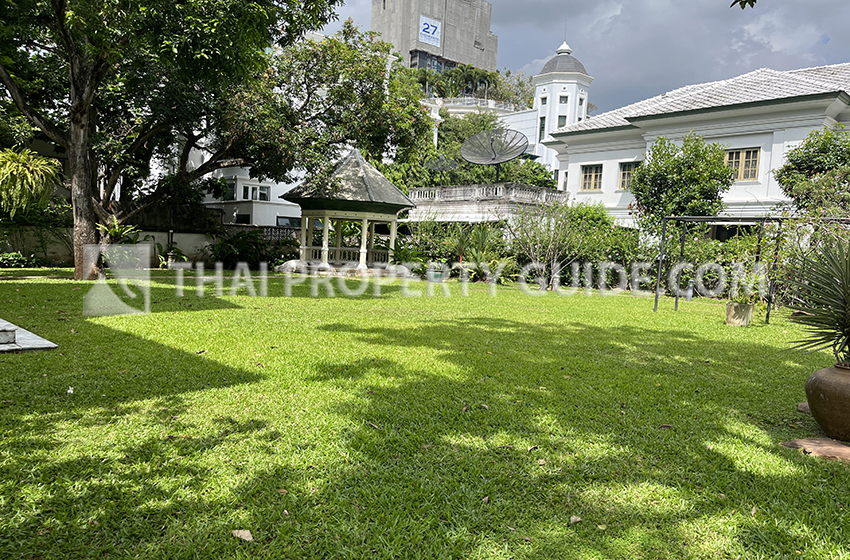 House in Sukhumvit 