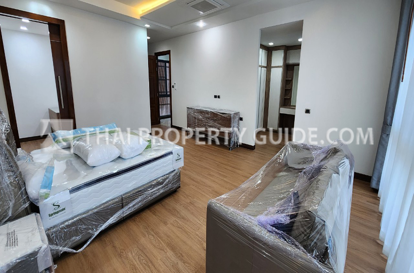 House in Sukhumvit 