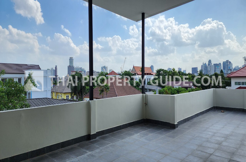 House in Sukhumvit 