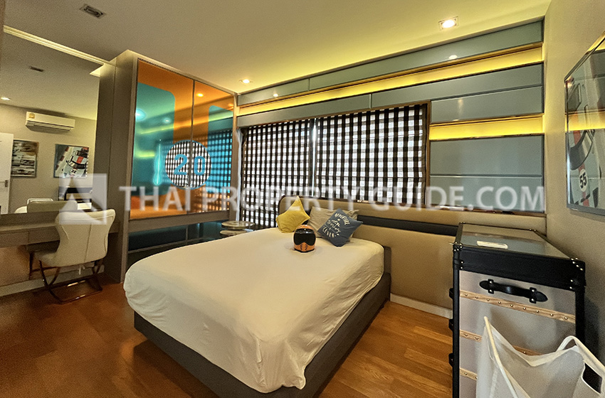 House with Private Pool in Bangnatrad 