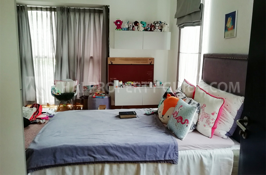 House with Private Pool in Nichada Thani 