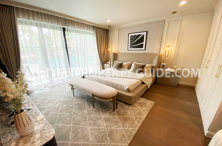 House with Private Pool in Nichada Thani 