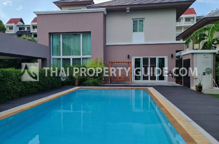 House with Private Pool for rent in Nichada Thani