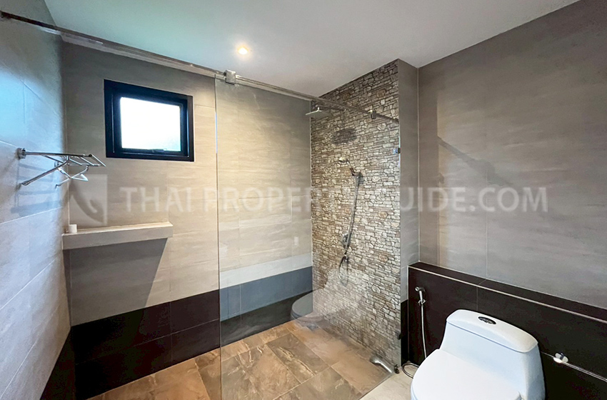 House with Private Pool in Sukhumvit 