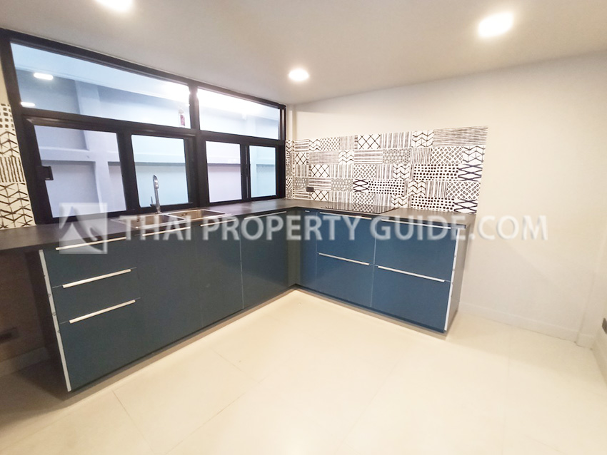 House with Private Pool in Sukhumvit 