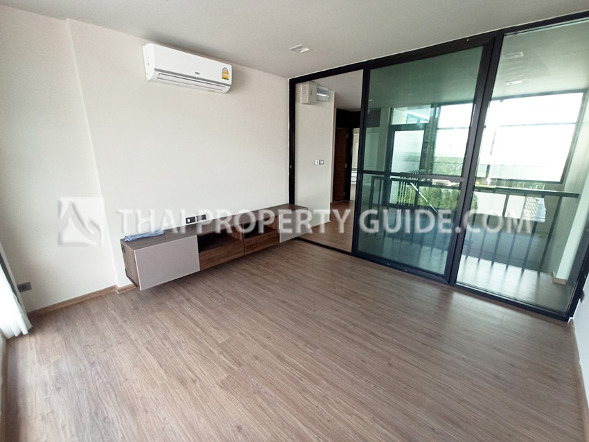 House with Private Pool in Sukhumvit 