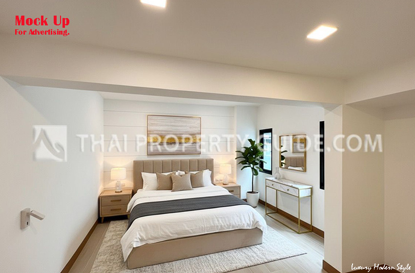 House with Private Pool in Sukhumvit 