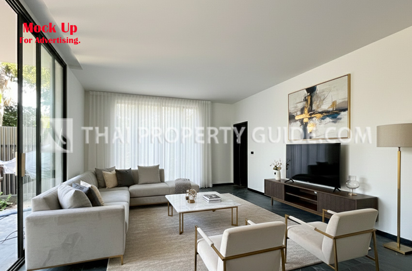 House with Private Pool in Sukhumvit : Panya Village On-Nut 