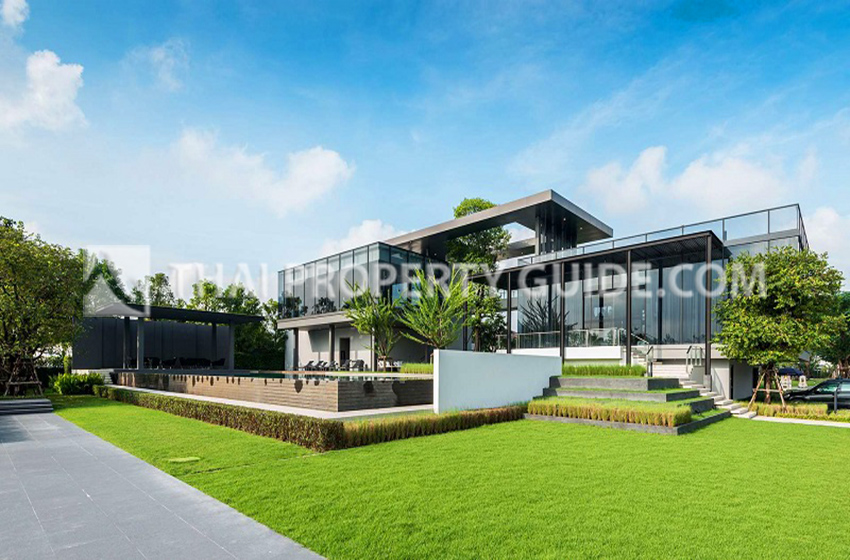 House with Shared Pool in Bangnatrad 