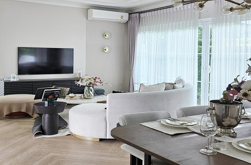 House with Shared Pool in Bangnatrad 