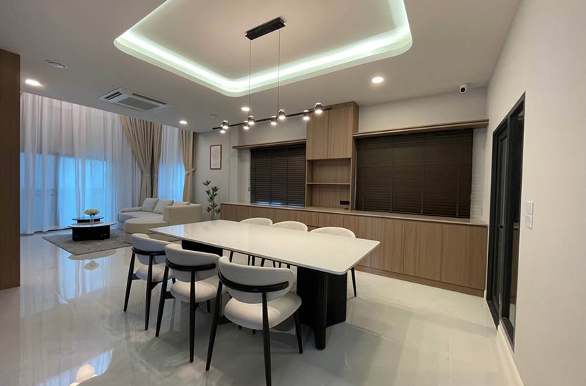 House with Shared Pool in Bangnatrad 