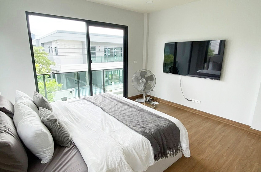 House with Shared Pool in Bangnatrad 