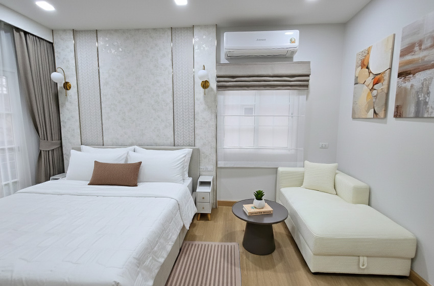 House with Shared Pool in Bangnatrad 