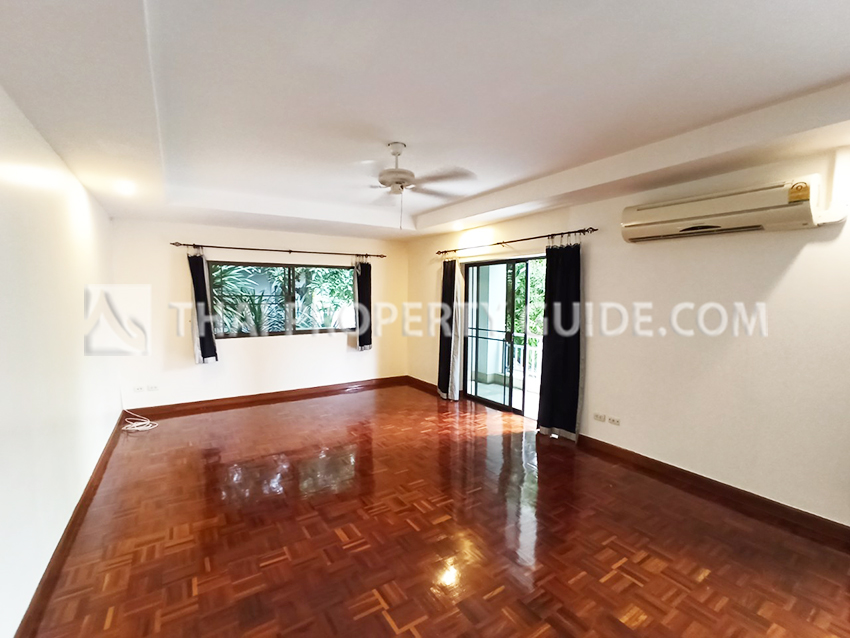 House with Shared Pool in Nichada Thani 