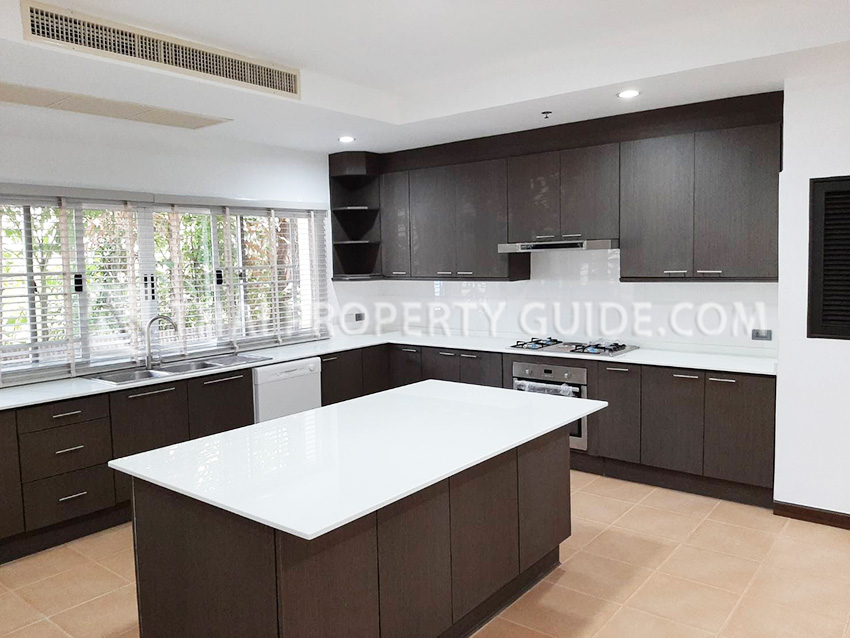 House with Shared Pool in Nichada Thani 