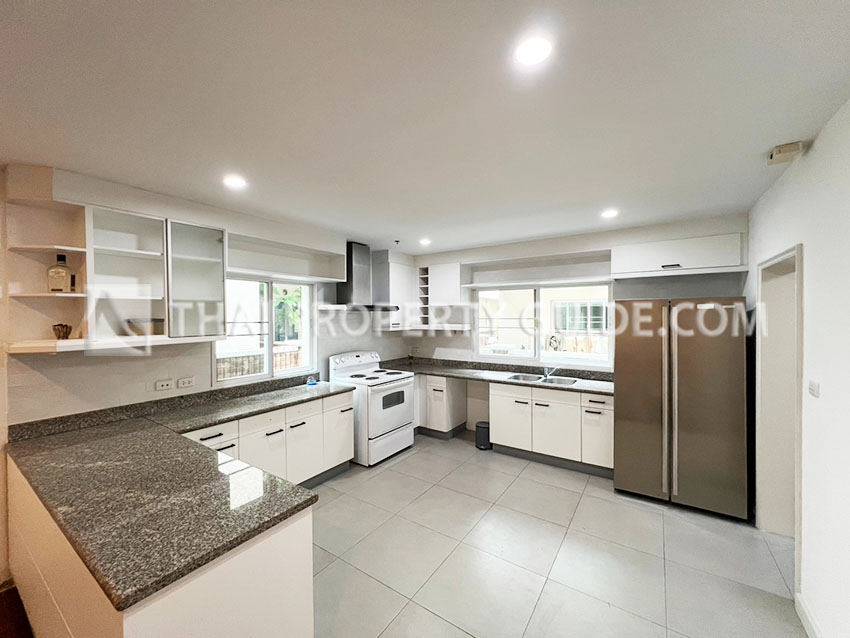 House with Shared Pool in Nichada Thani 