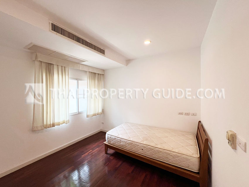 House with Shared Pool in Nichada Thani 