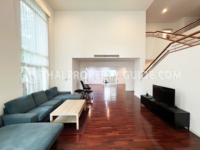 House with Shared Pool in Nichada Thani 