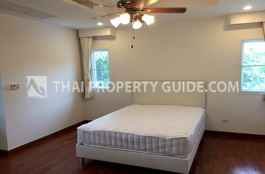 House with Shared Pool in Nichada Thani 