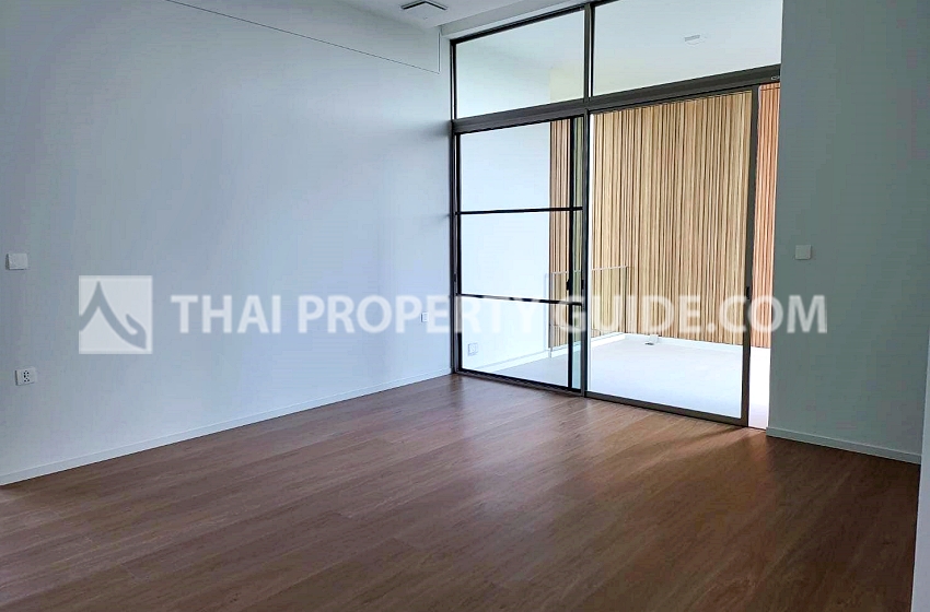House with Shared Pool in Rama 9 