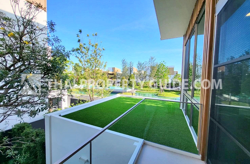 House with Shared Pool in Rama 9 