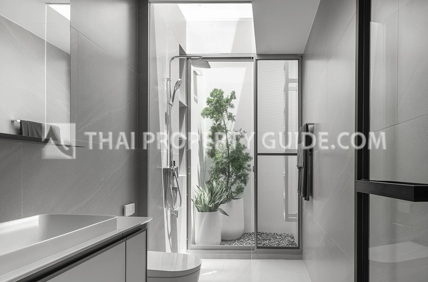 House with Shared Pool in Rama 9 