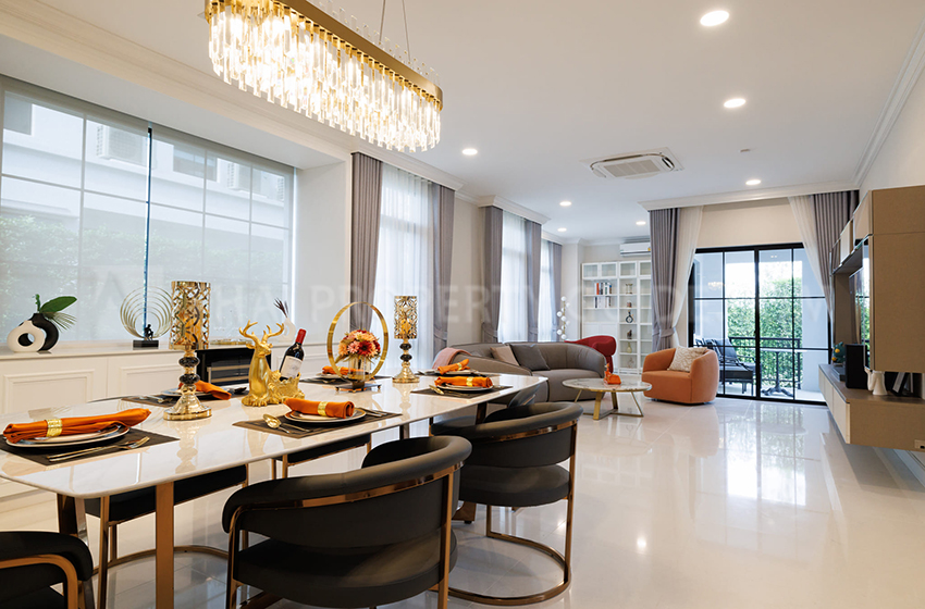 House with Shared Pool in Rama 9 